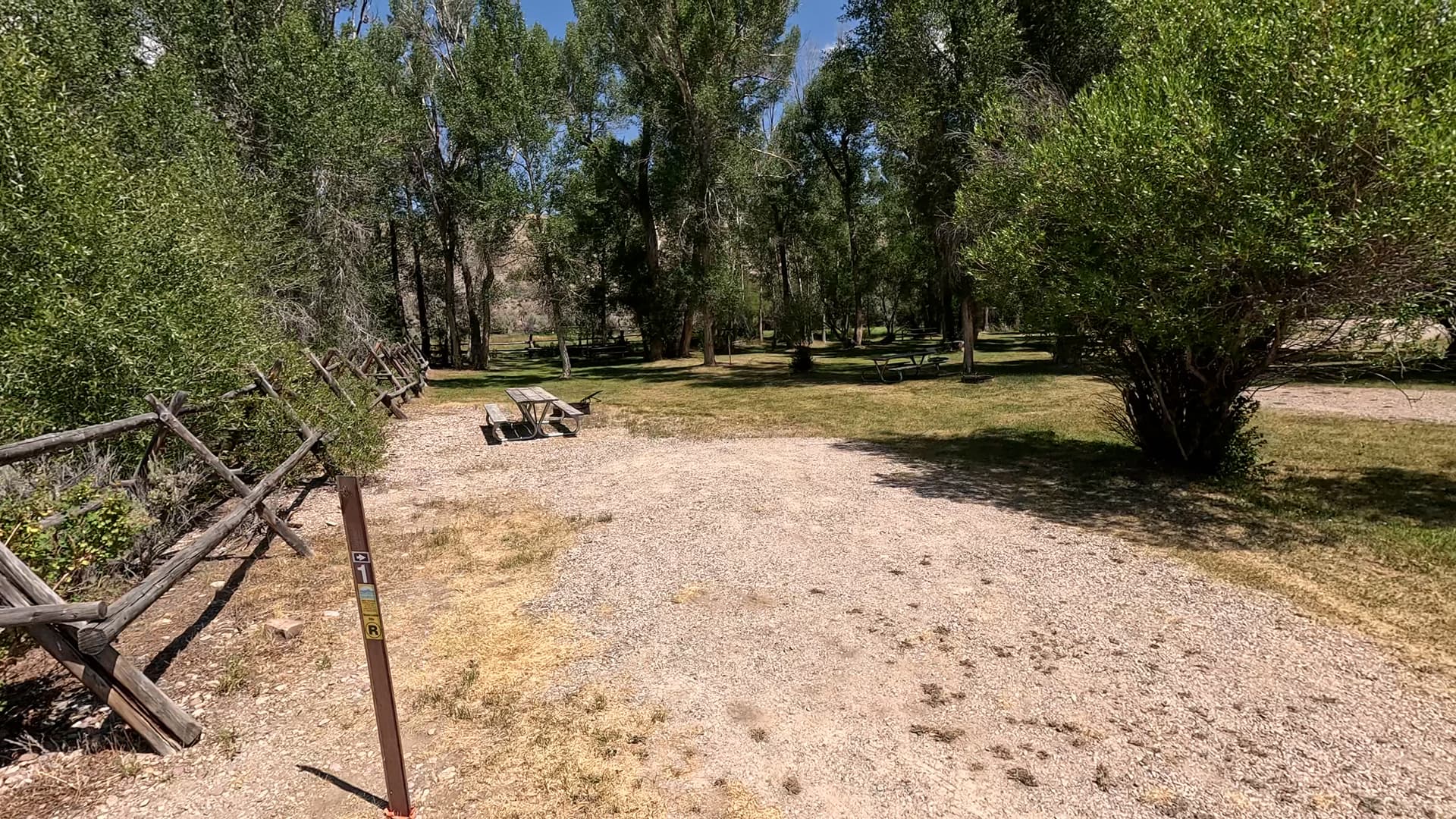 Site R1