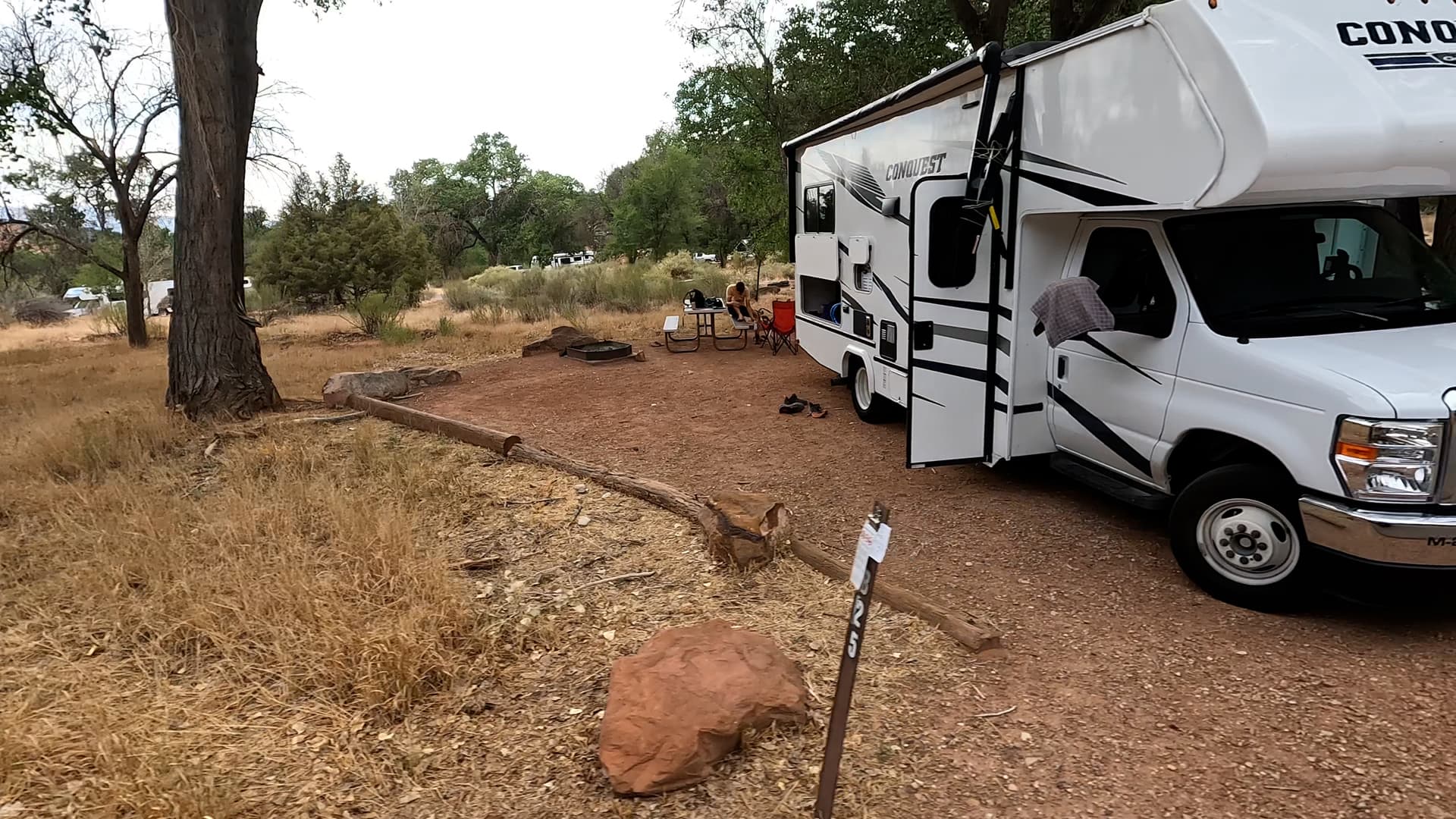 Site B25